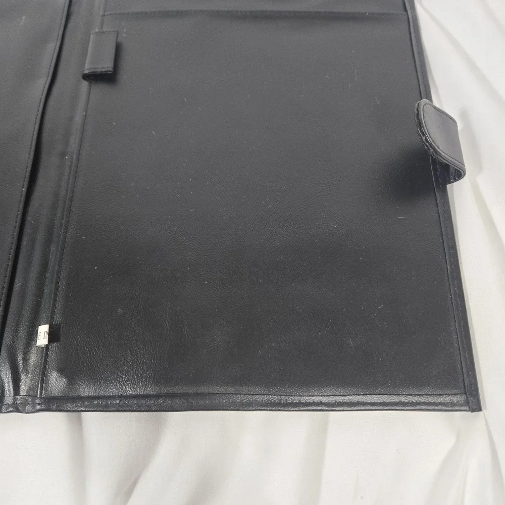 LVintage ondon Fog Black Leather Portfolio